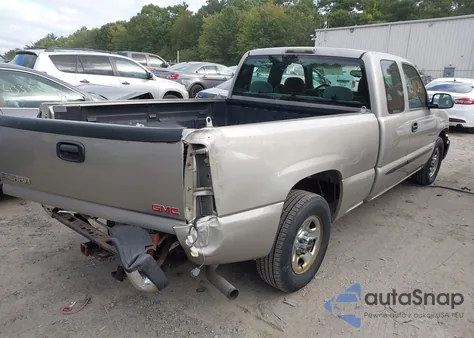 2003 GMC Sierra 1500 z USA, uszkodzony, nr VIN 2GTEC19XX31344852